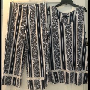 NWT Ellen Tracy 2 piece crop pajamas Medium